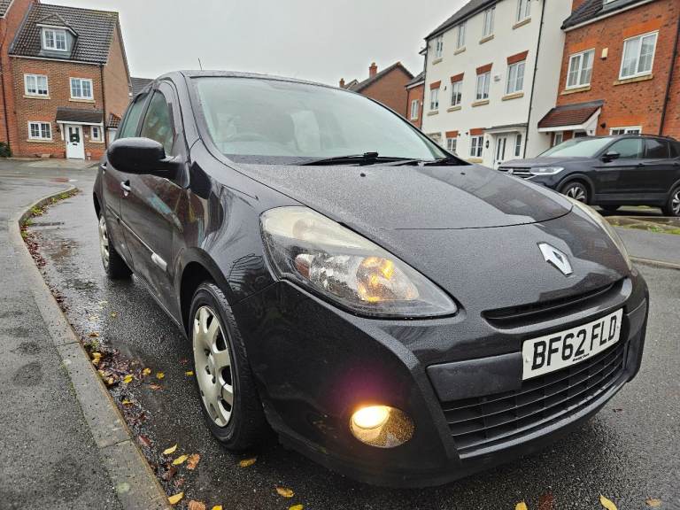 Renault Clio 2012 1.5 diesel 20 tax 93 k miles