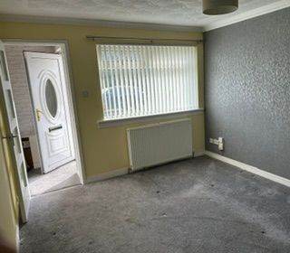 2 Bedroom Ground Floor Flat Available to Rent in Airdrie