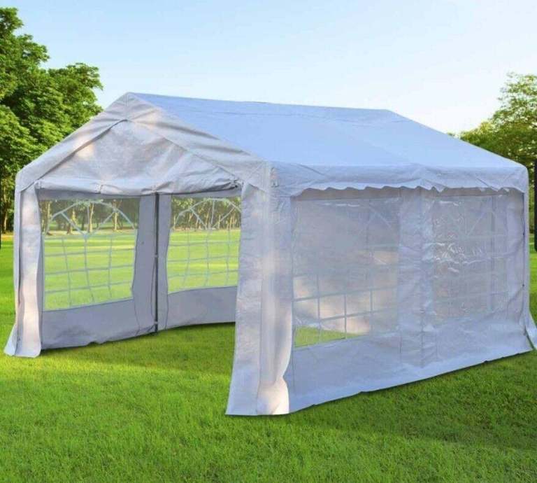 Marquee gazeebo 5m by 10m
