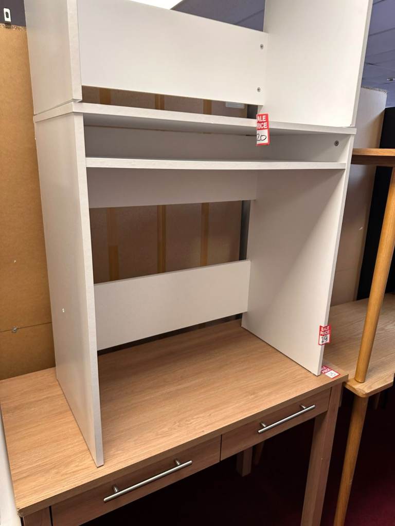 White Desk Hutch with Shelve