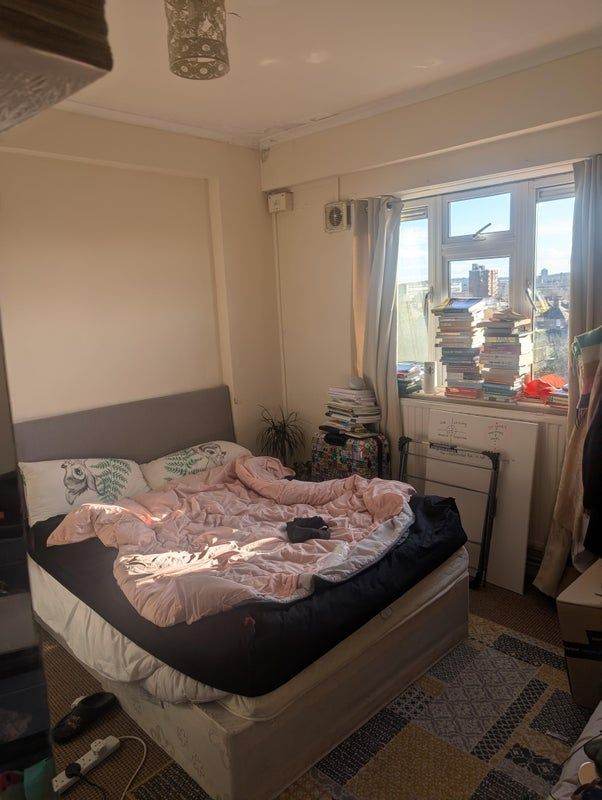 Double Room Available in 3-Bedroom Flat – Walworth