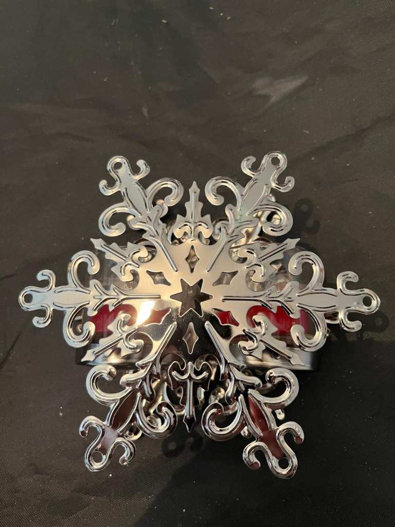 REDUCED Partylite Snowflake Votive Holder