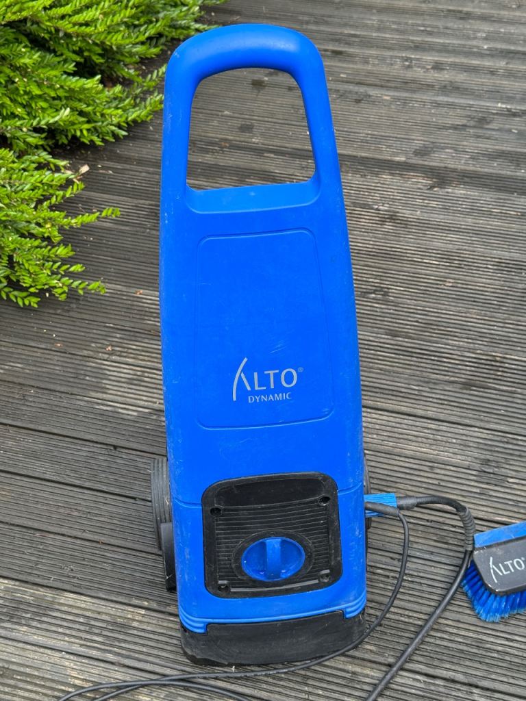 Alto pressure washer