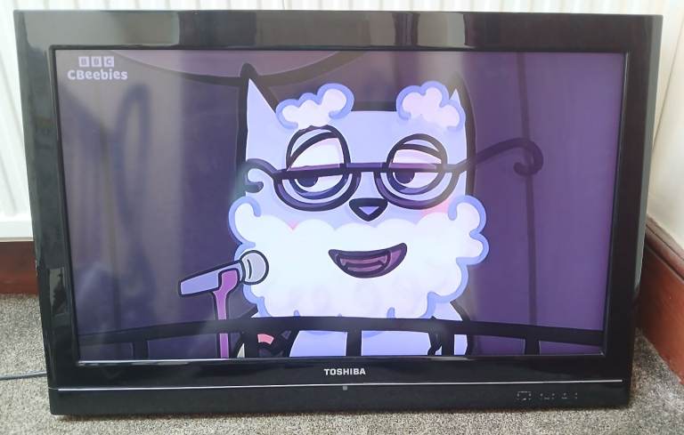 Toshiba 32KV500B 32 inch LCD TV, HDMI ports NOT working