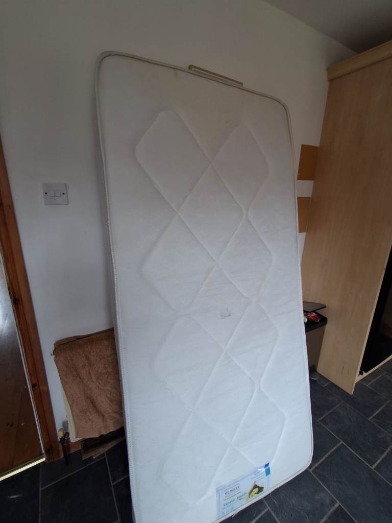 FREE SINGLE mattress and bed