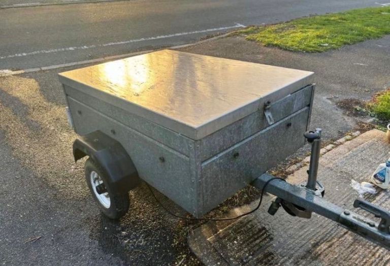 Caddy trailer 