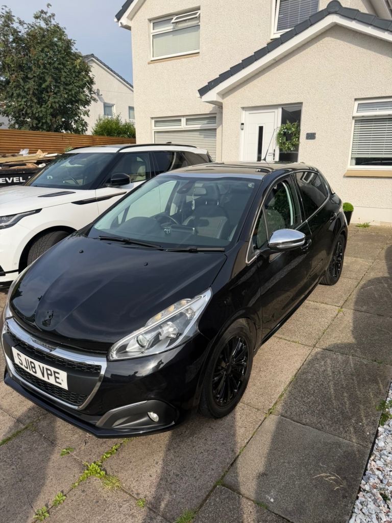 Peugeot, 208, Hatchback, 2018, Manual, 1199 (cc), 5 doors
