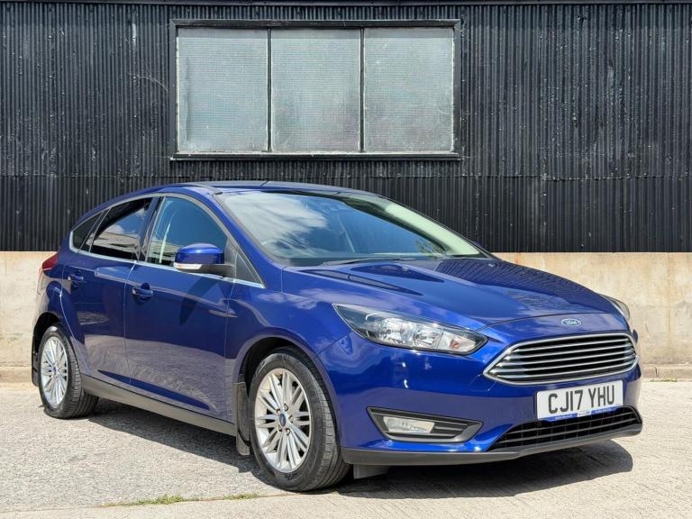 2017 Ford Focus 1.0 EcoBoost 125 Zetec Edition 5dr HATCHBACK PETROL Manual