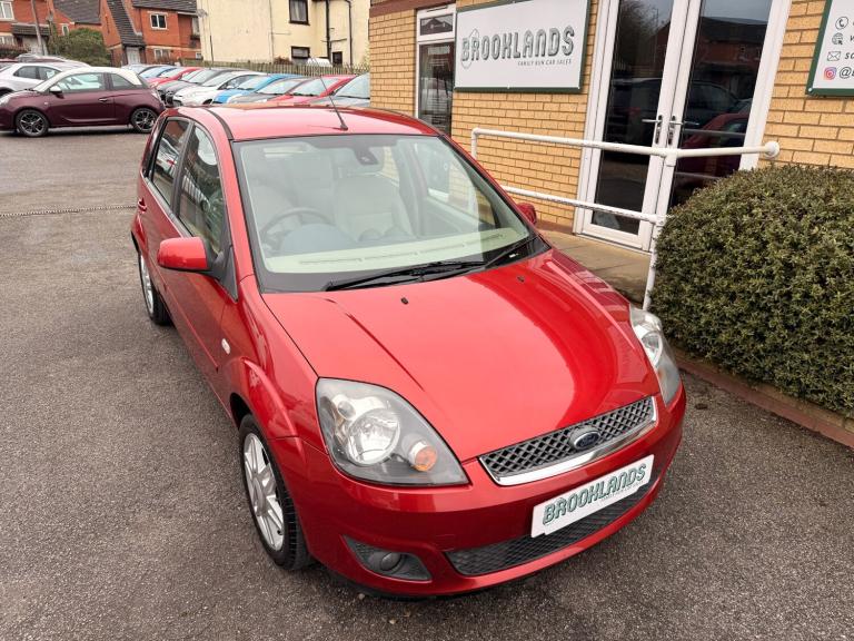 2007 Ford Fiesta 1.6 Ghia Automatic 42,000 Miles Red 5 Door Leather Interior 
