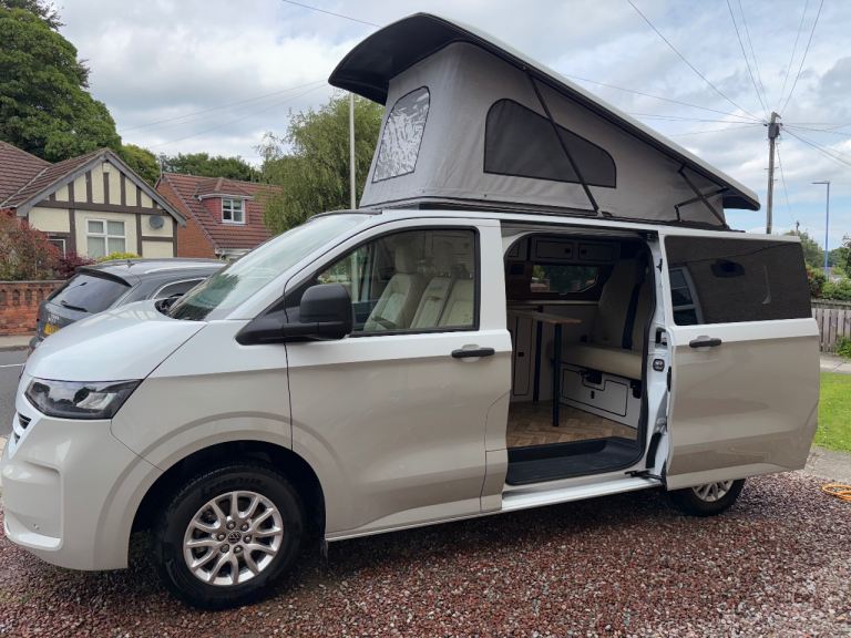 VW Transporter off grid 4 berth 6 seat poptop campervan 150bhp
