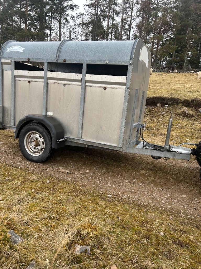 Graham Edwards Trailer.  Not ifor Williams 