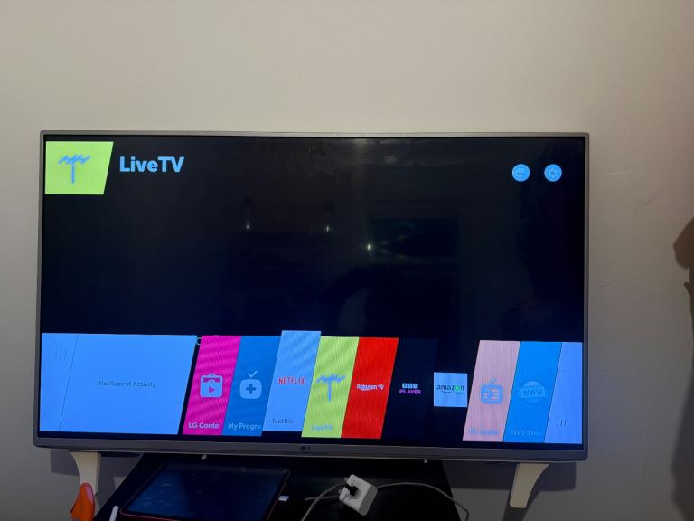 LG Smart TV – Good Condition, Fully Functional