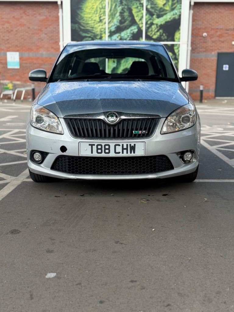 Skoda, FABIA, Hatchback, 2010, Manual, 1598 (cc), 5 doors