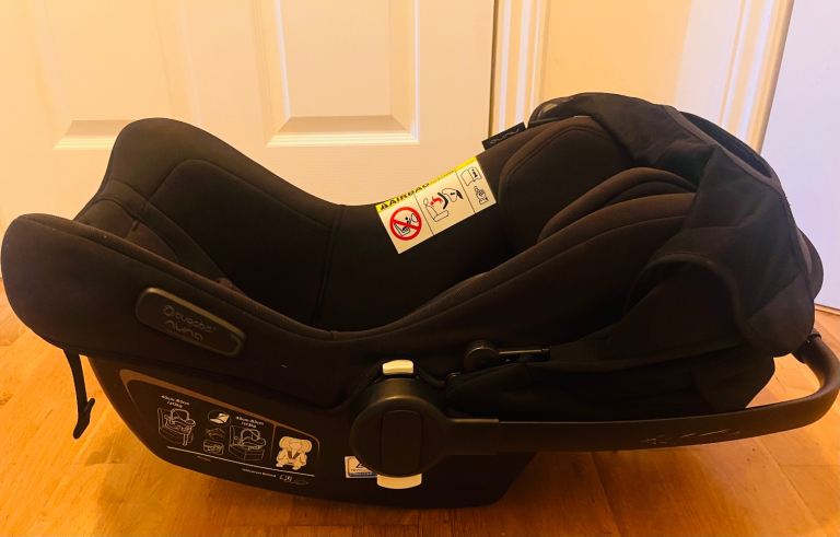 Bugaboo Turtle Air Car Seat – Used (Scratches to Frame)
