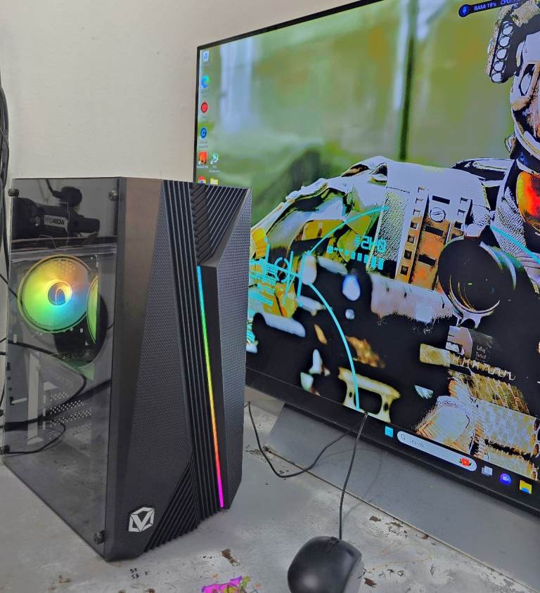 REDUCED Gaming PC,GTX 1660 SUPER (6GB),Core i7 gen 7 3.60GHz,16GB RAM,256GB SSD+1TB