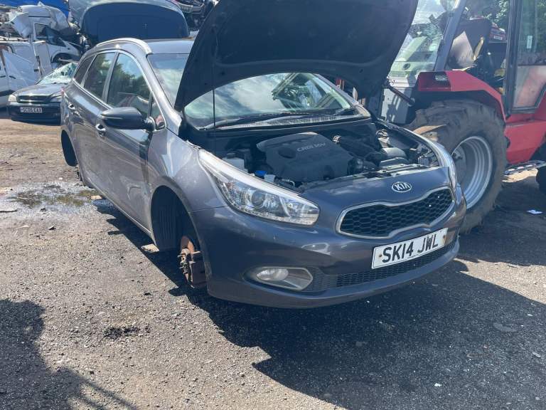 Kia Ceed 1.6 CRDI 16v 2014 For Breaking