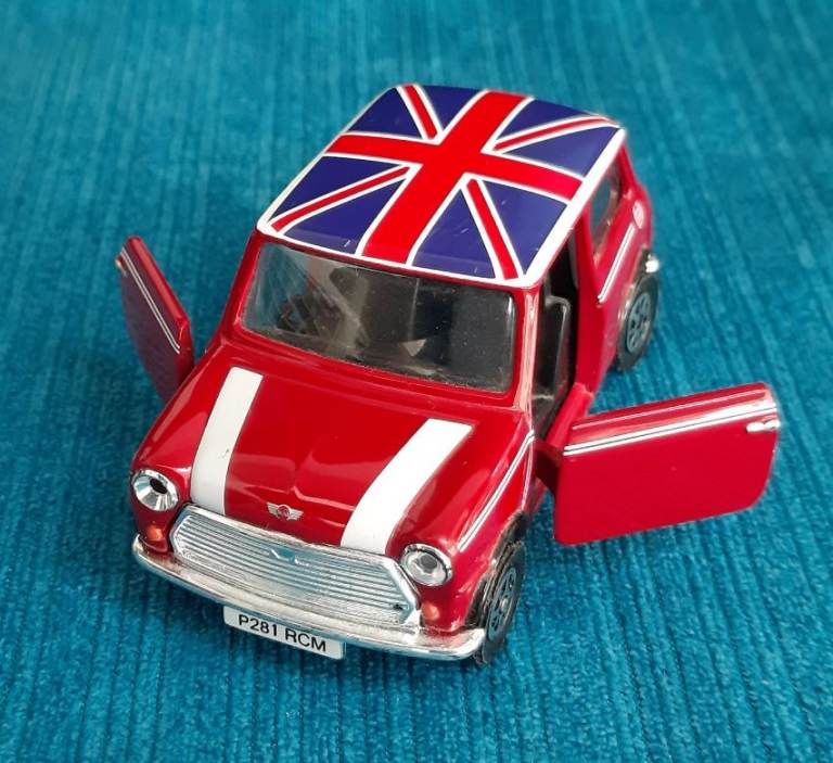 CORGI UNION JACK MINI COOPER      