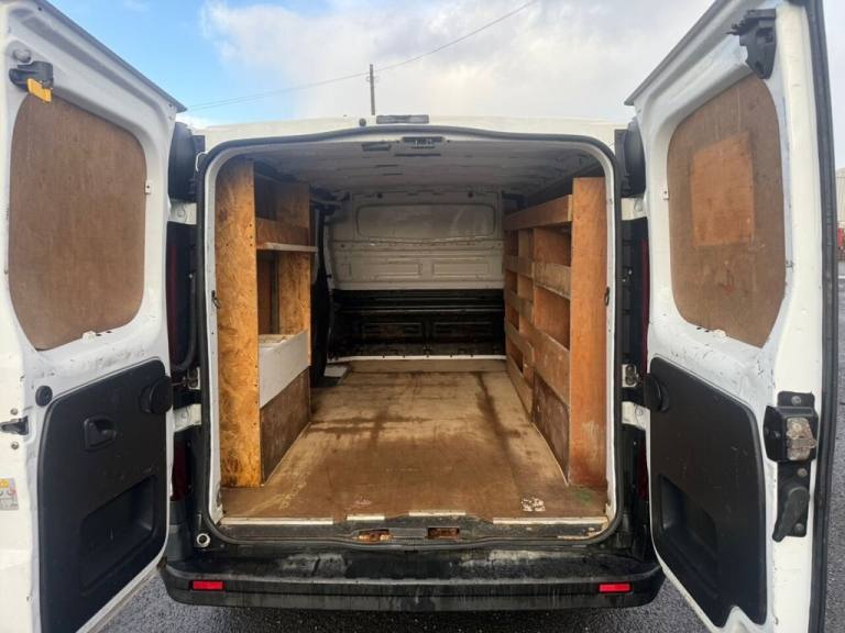 2016 Vauxhall Vivaro 1.6 CDTi 2900 ecoFLEX Panel Van 5dr Diesel Manual L2 H1 Euro 5 (s/s) (90 ps ...
