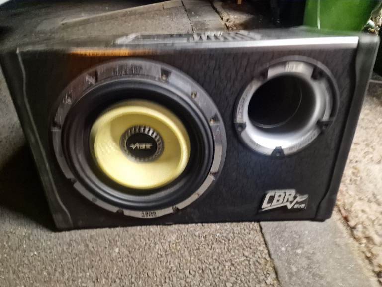 10 INCH VIBE CBR SUBWOOFER WITH BUILT IN AMP