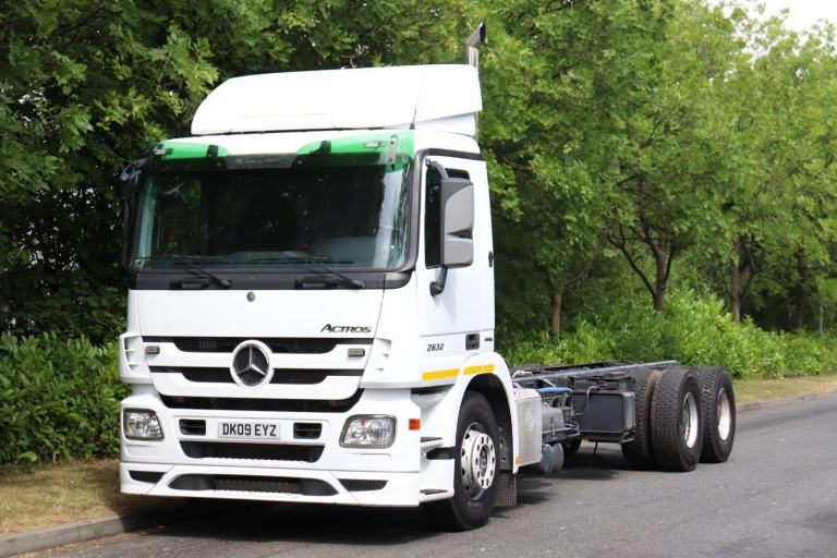 MERCEDES ACTROS 2632 MP3 LHD 6X4 CHASSIS CAB (2009)