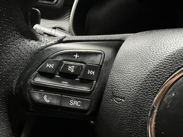 2020 MG MG ZS 1.0 T-GDI Exclusive Auto Euro 6 5dr HATCHBACK Petrol Automatic