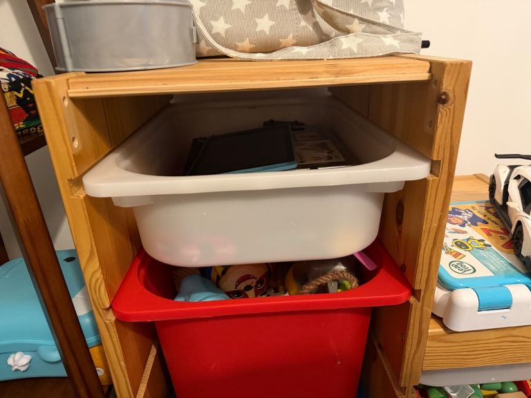 Storage box/toys box 