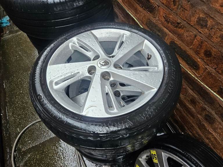 Alloy wheels joblot various makes sets of 4 got 11 sets in total  