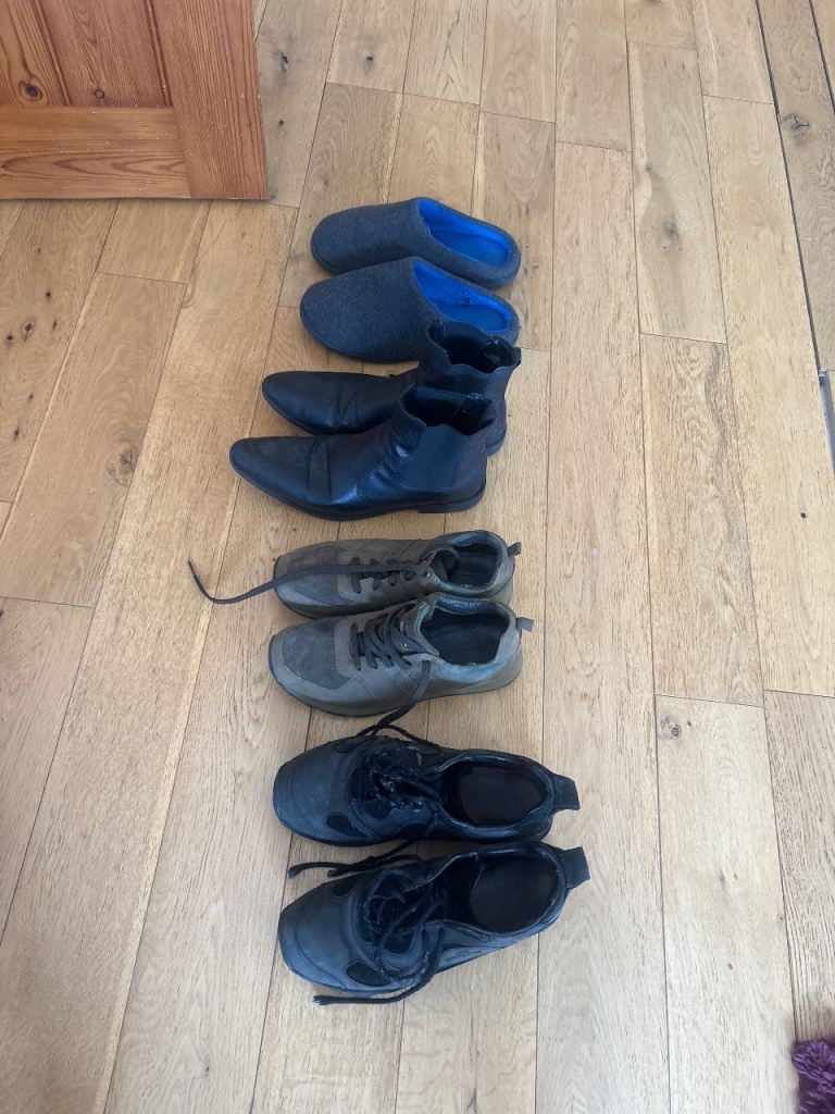 Men's Black Formal Boots – Good Condition