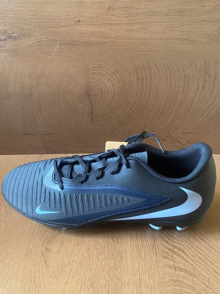 Nike Phantom 6 Low Club FG/MG Football Boots – Black, New