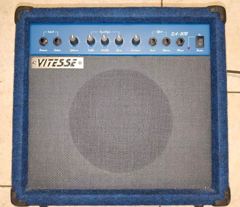 Bass Guitar Amplifier - Vitesse SA-20B