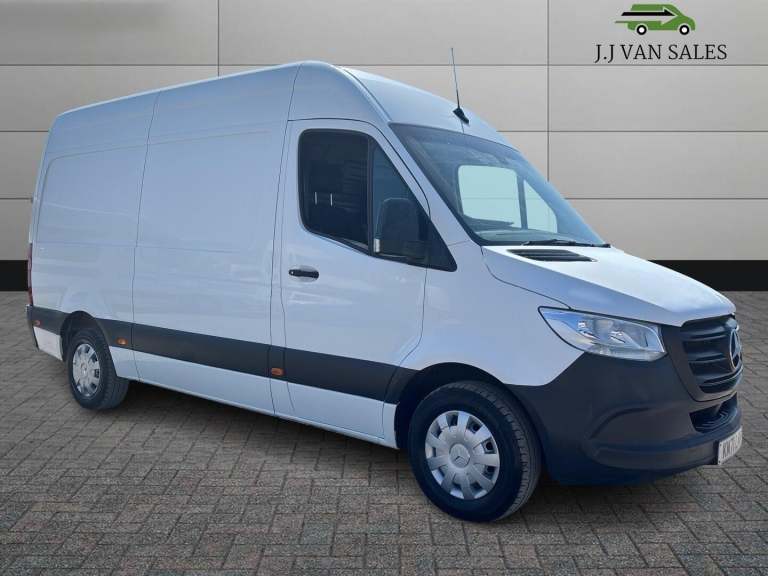 2021 Mercedes-Benz Sprinter 2.0 315 CDI Progressive RWD L2 H2 Euro 6 (s/s) 5dr PANEL VAN Diesel M...