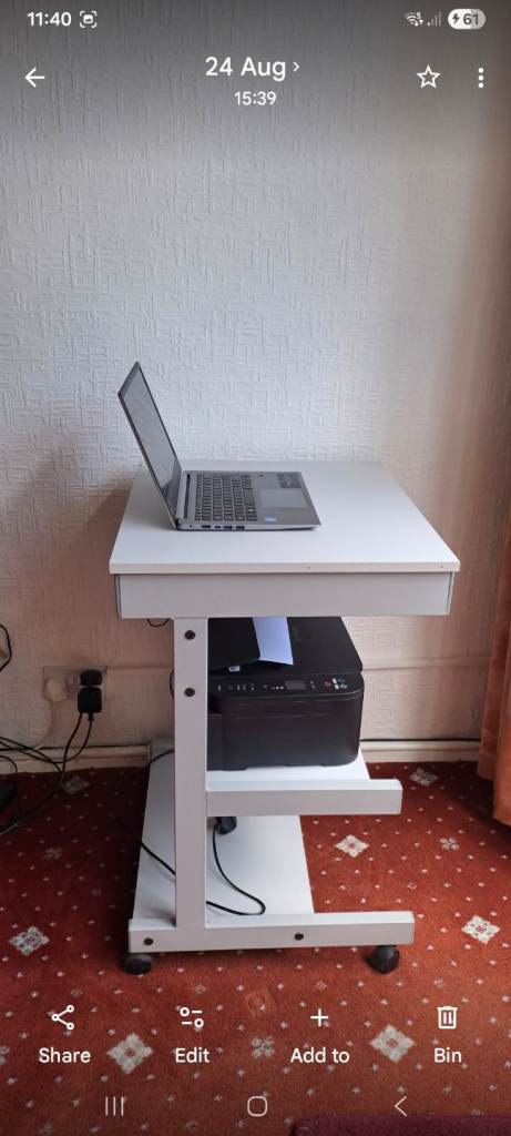 Work station/desk