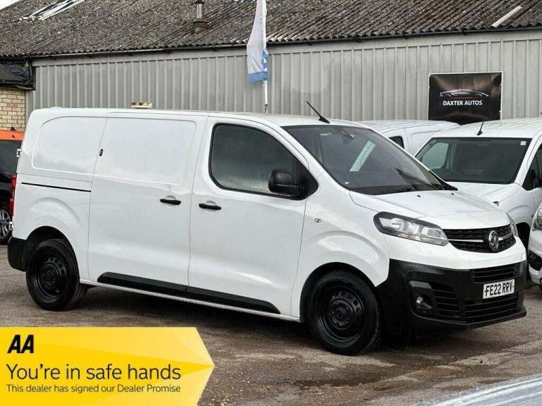 2022 Vauxhall Vivaro 2900 1.5d 100PS Dynamic H1 Van PANEL VAN DIESEL Manual