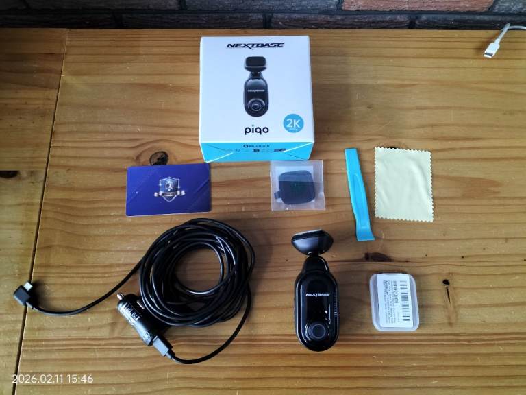 PIQO ULTRA COMPACT DASH CAM