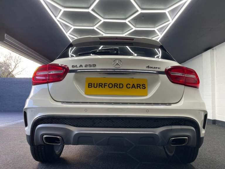 2017 Mercedes-Benz GLA 2.0 GLA250 AMG Line (Premium Plus) SUV 5dr Petrol 7G-DCT 4MATIC Euro 6 (s/...