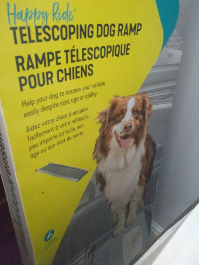 Brand new dogs ramp in box  must sell pick up only 
