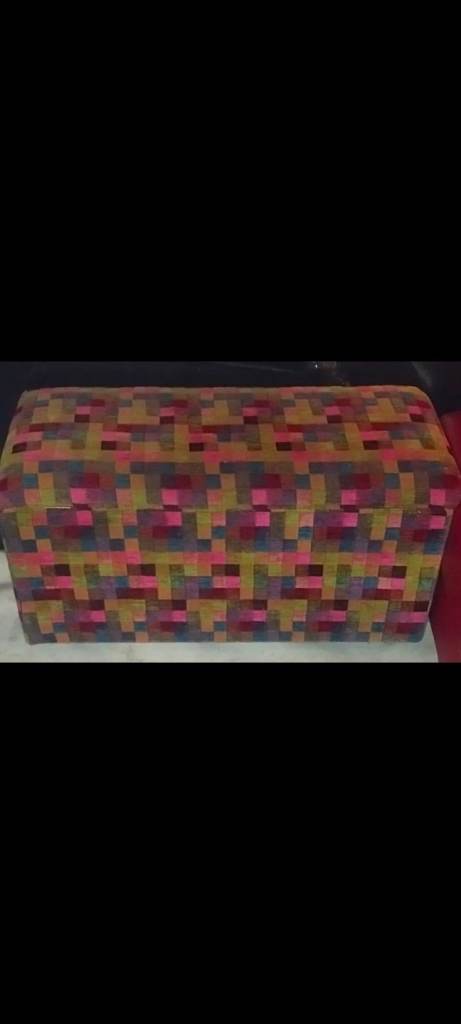 Multicoloured storage box with wheels 