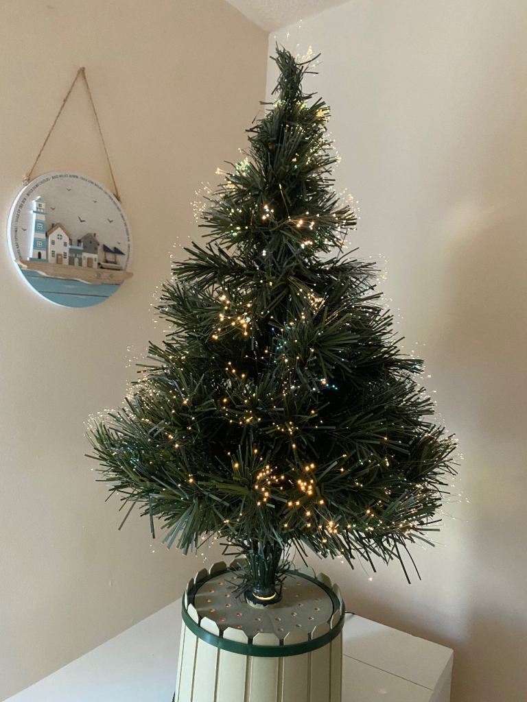 Small Fibre Optic Christmas Tree with Colour Changing Lights
