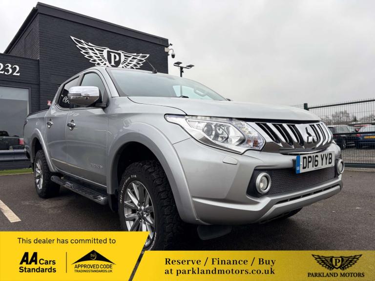 2016 Mitsubishi L200 2.4 L200 Barbarian Double Cab DI-D 4WD 5dr Pickup Diesel Manual
