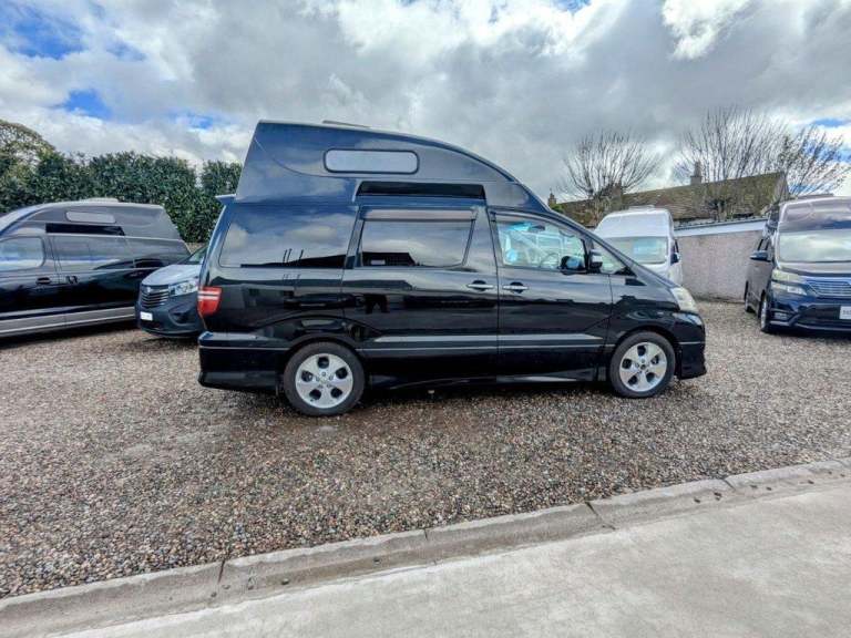 2006 TOYOTA ALPHARD CAMPERVAN