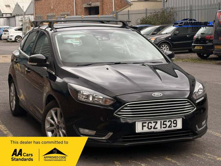 2017 Ford Focus 1.0T EcoBoost Titanium Hatchback 5dr Petrol Manual Euro 6 (s/s) (100 ps) Hatchbac...