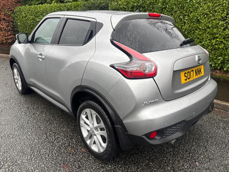 2017 Nissan Juke 1.6 N-Connecta XTRON Euro 6 5dr HATCHBACK Petrol Automatic
