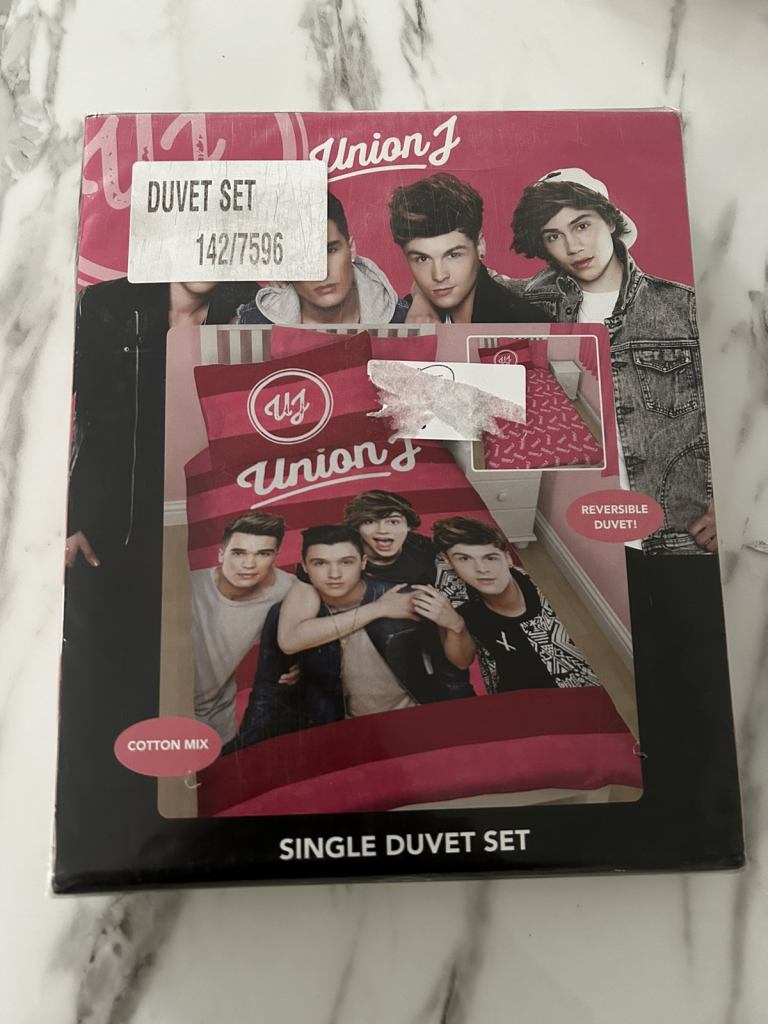 Brand new single duvet set union J 