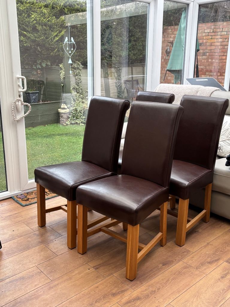 Leather luxury dining chair