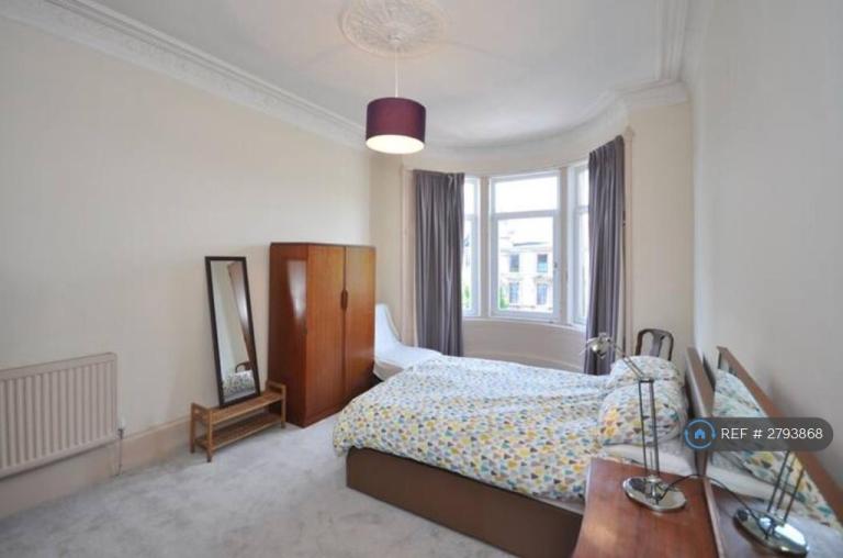 2 bedroom flat in Paisley Road West, Glasgow, G51 (2 bed) (#2793868)