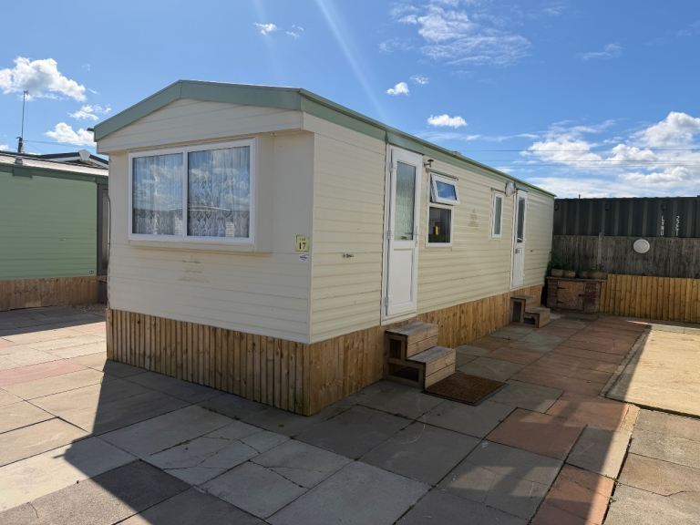 Mobile home static bungalow house 