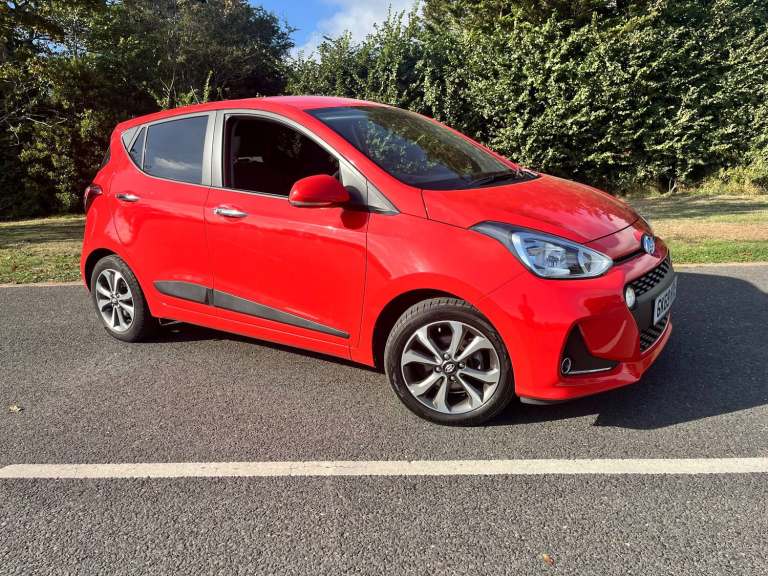 2019 Hyundai i10 1.2 Premium SE Hatchback 5dr Petrol Auto Euro 6 (87 ps)