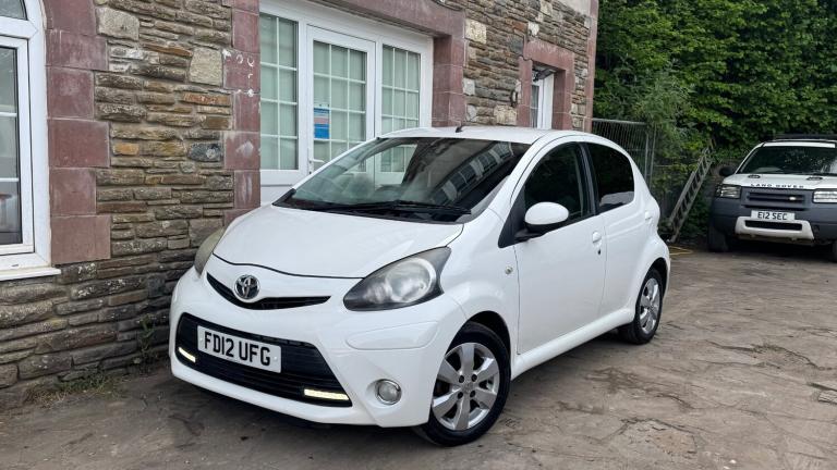 2012 Toyota AYGO 1.0 VVT-i Fire 5dr [AC] HATCHBACK Petrol Manual