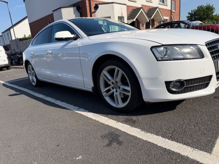 Audi, A5, Hatchback, 2010, Semi-Auto, 1984 (cc), 5 doors