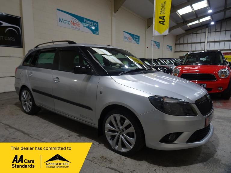 2013 Skoda Fabia 1.4 TSI vRS 5dr DSG Automatic **LOW MILEAGE*ONLY 33000 MILES FROM NEW** ESTATE P...